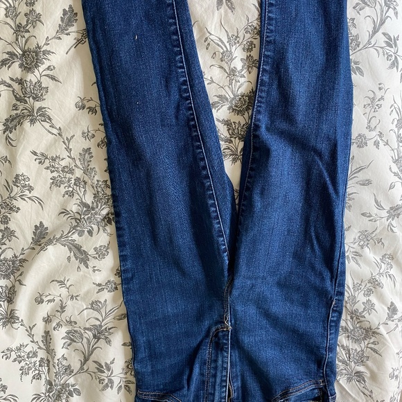 Jeans - Picture 14 of 14